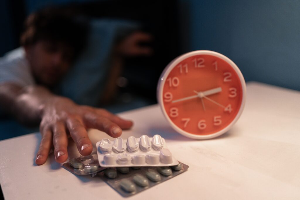 Quviviq versus Zopiclone and Zolpidem courierpharnacy.co.uk